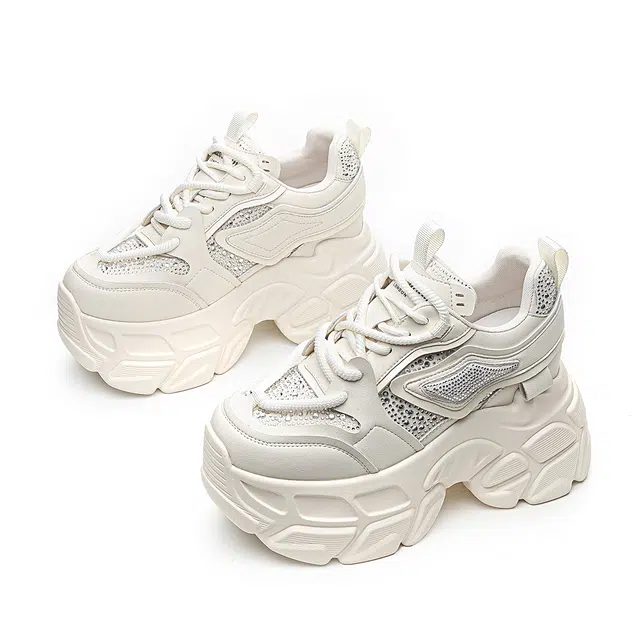 AQUASCUTUM