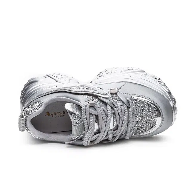 AQUASCUTUM
