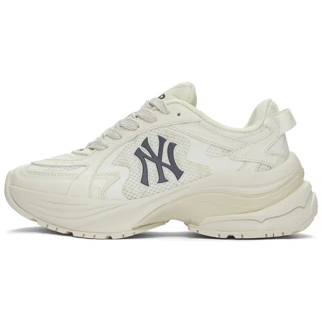 MLB Curve Runner Monogram