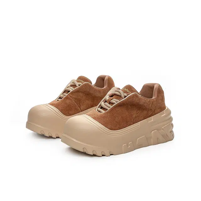 AQUASCUTUM
