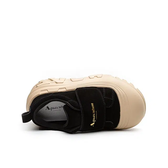 AQUASCUTUM