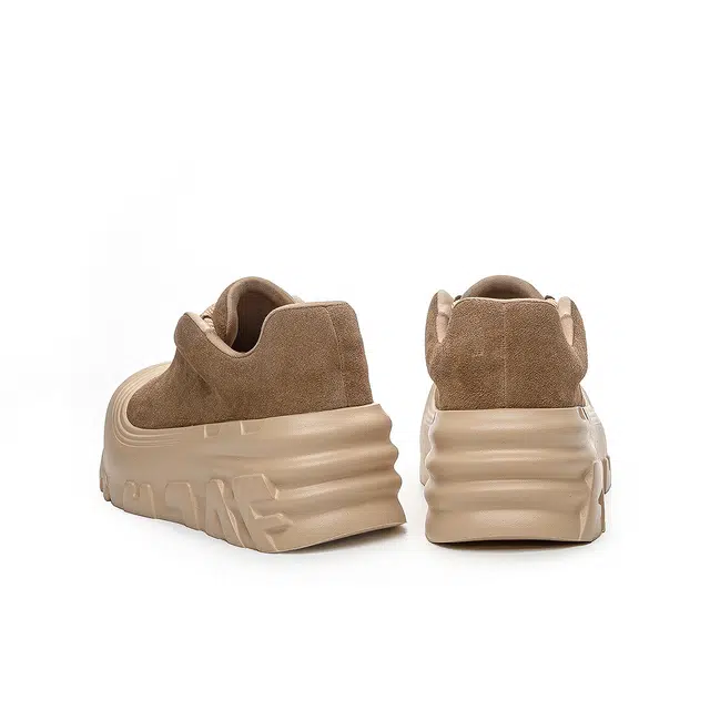 AQUASCUTUM