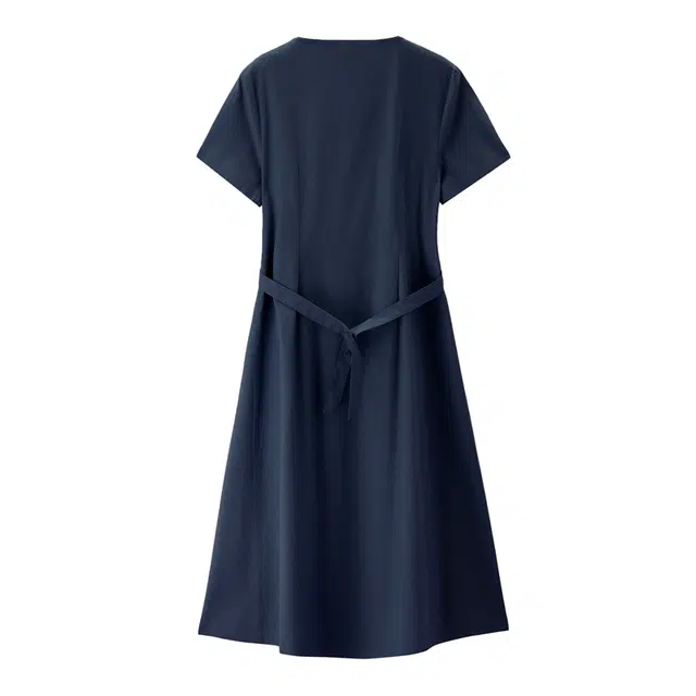 佐丹奴 莱赛尔文艺风压褶收腰圆领短袖连衣裙 女款