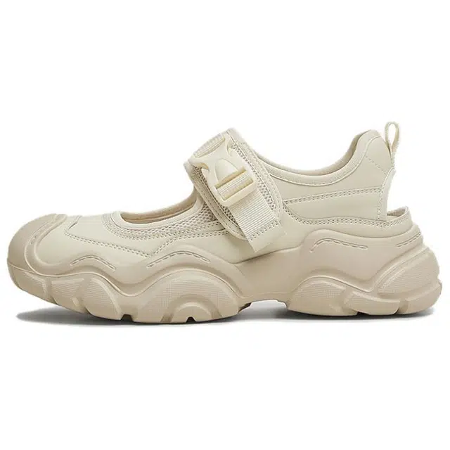 他她 合成革 时尚简约个性舒适经典百搭 低帮 生活休闲鞋 女款