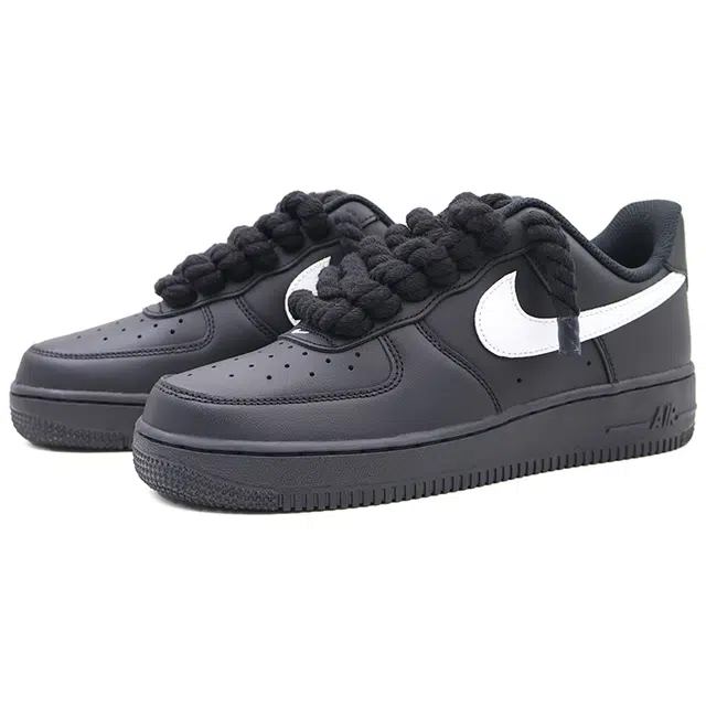 Nike Air Force 1 Black