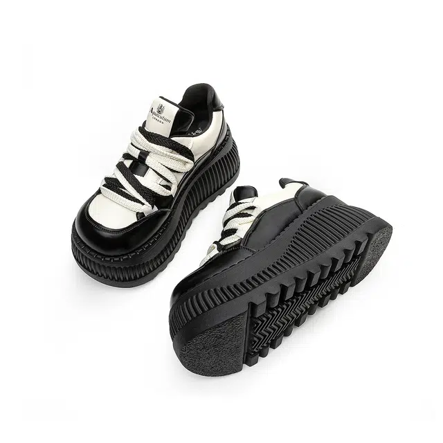 AQUASCUTUM
