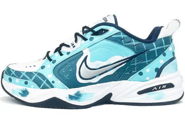 Nike Air Monarch 4