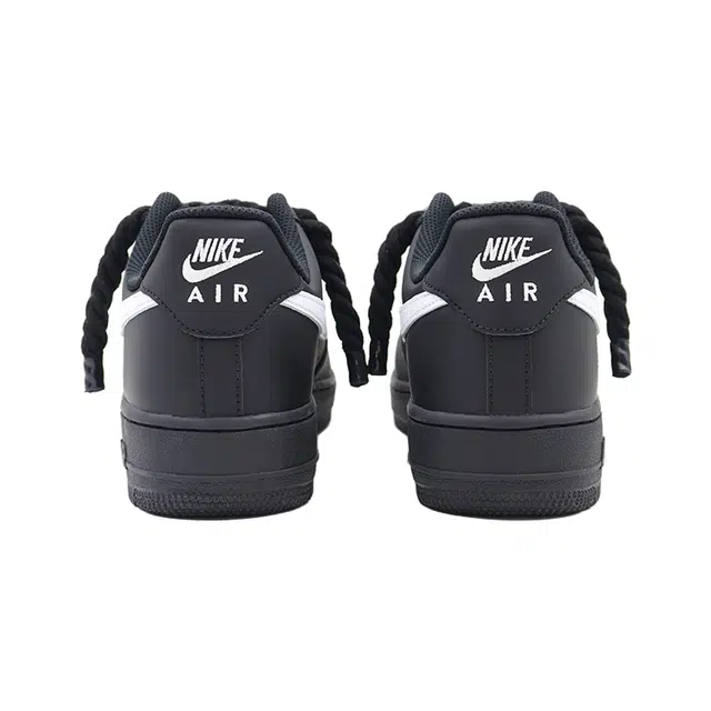 Nike Air Force 1 Black