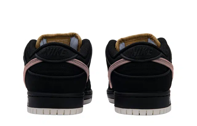 Nike Dunk SB Black Pink