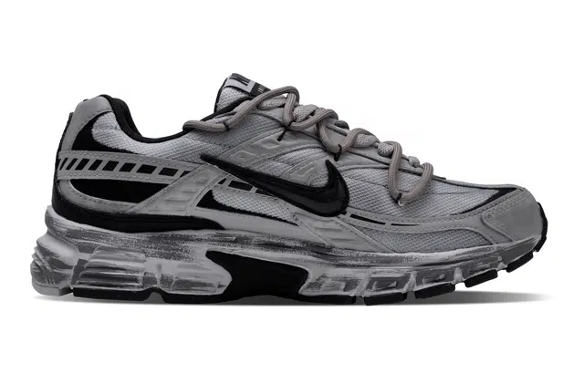 Nike Initiator