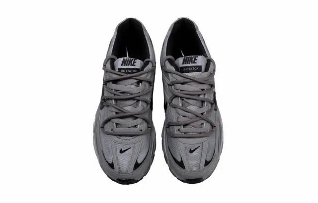 Nike Initiator