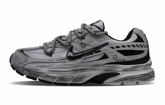 Nike Initiator