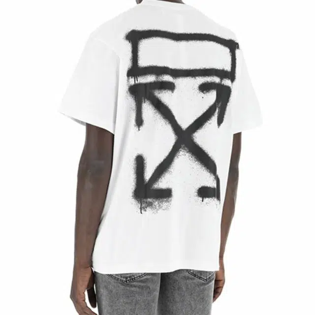 OFF-WHITE T