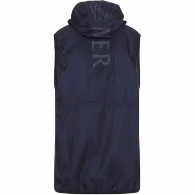 Moncler SS25 Moretan