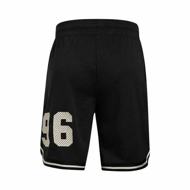 Under Armour Hoops Courtside 001