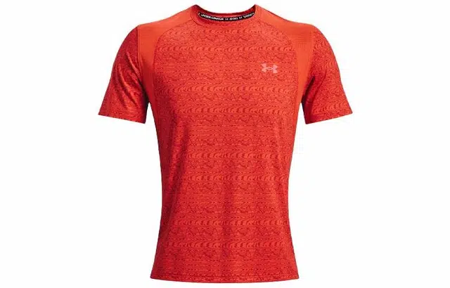 Under Armour T