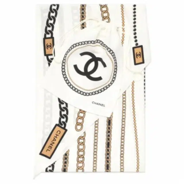 CHANEL 25S -