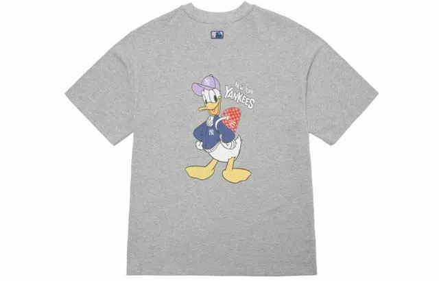 MLB Disney T