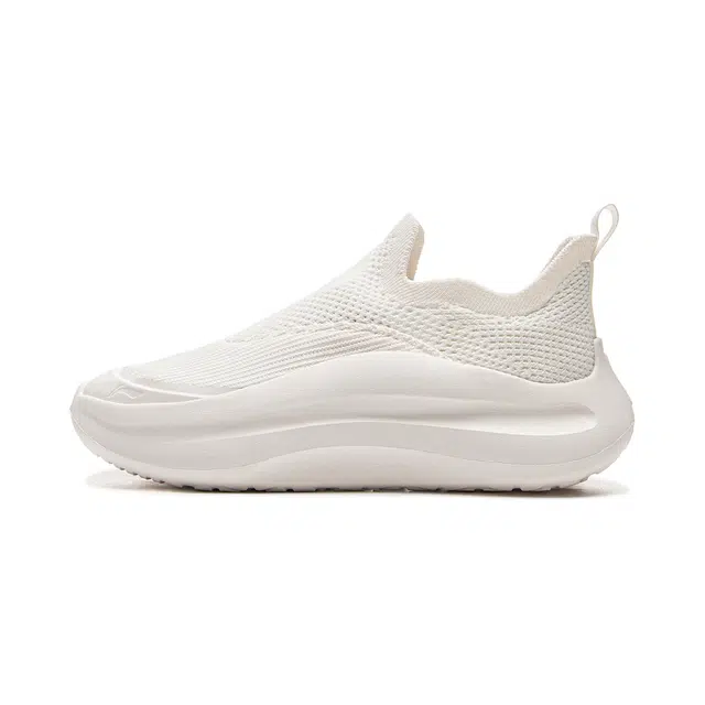 LiNing slip on