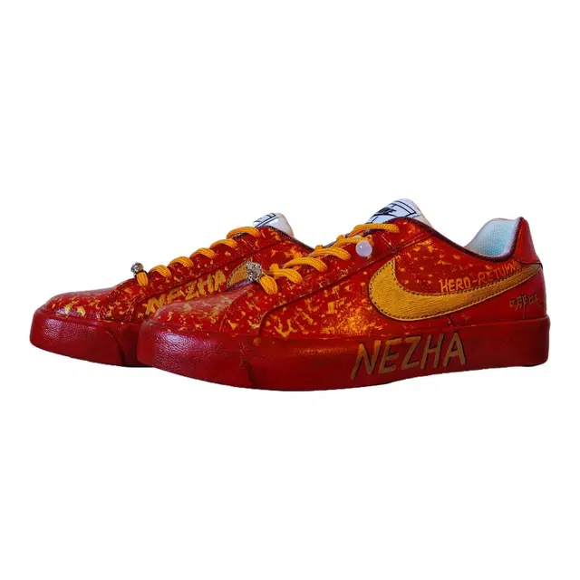 Nike Court Royale 2