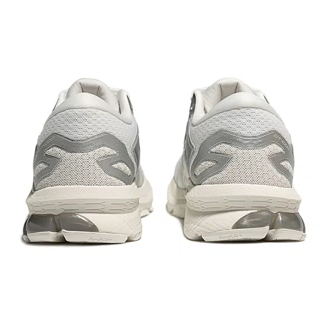 Asics GT-1000 10