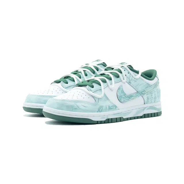 Nike Dunk LOW RETRO
