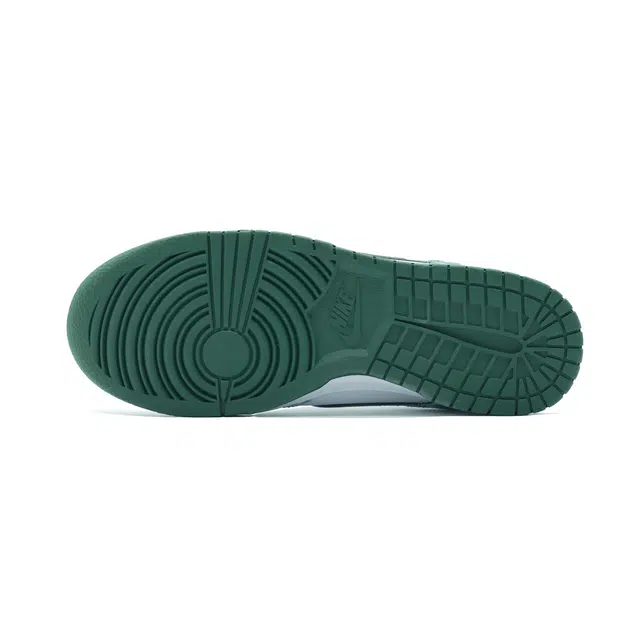 Nike Dunk LOW RETRO