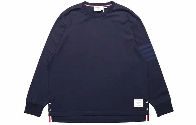 THOM BROWNE T