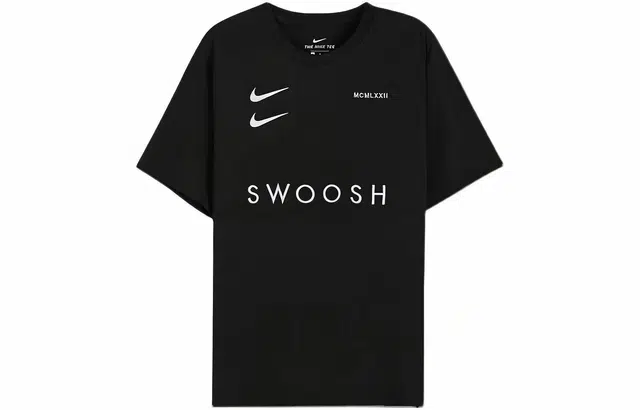 Nike Sportswear Swoosh T