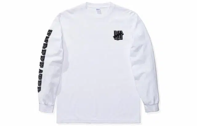 UNDEFEATED FW19 logoT