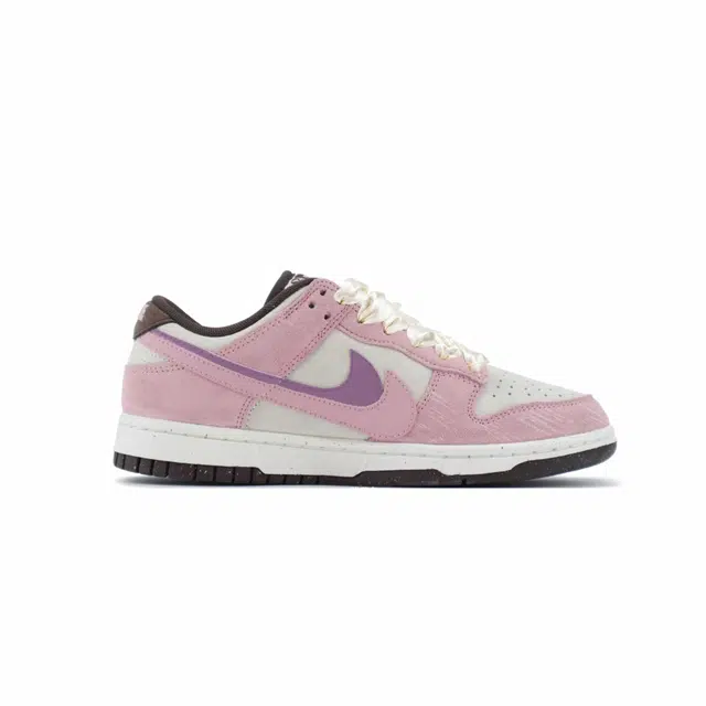 Nike Dunk LowDouble Swoosh