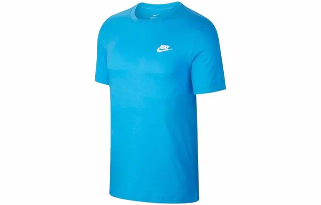Nike Sportswear Club T