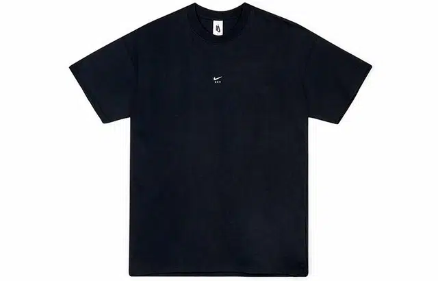 Nike MMW T