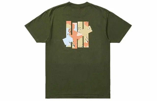 UNDEFEATED SS22 Camo Logo Tee
