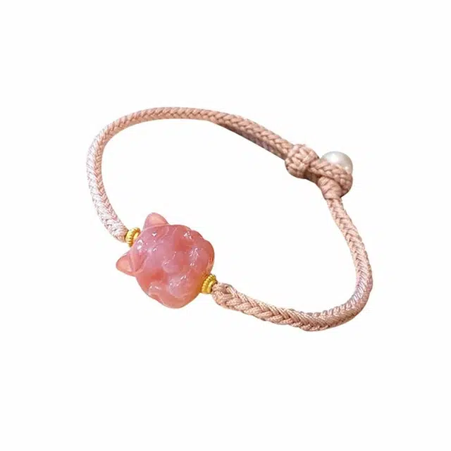 龙弗 【甜美桃花】旺人缘旺桃花灵动小狐本命年守护幸运转运新中式甜美精致风编织绳幸运之狐好事连连好运饰品 玛瑙 手链 女款