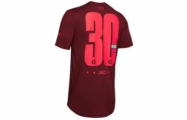 Under Armour T