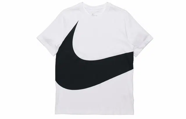 Nike Sportswear Swoosh T-Shirt