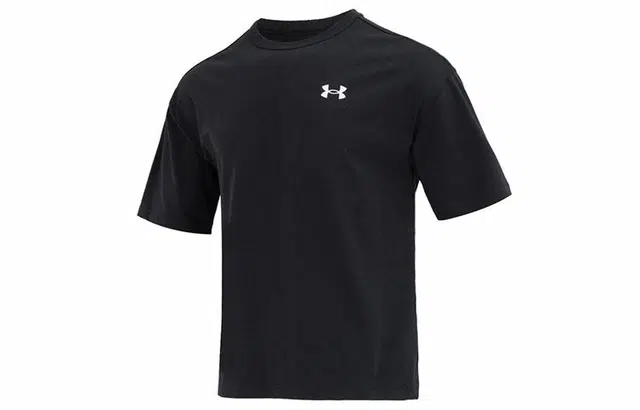 Under Armour T