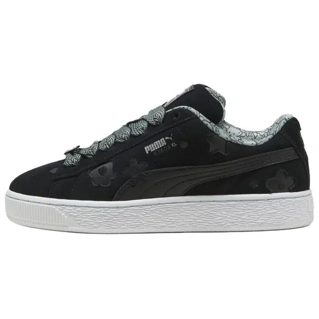 HELLO KITTY FRIENDS x PUMA Suede XL