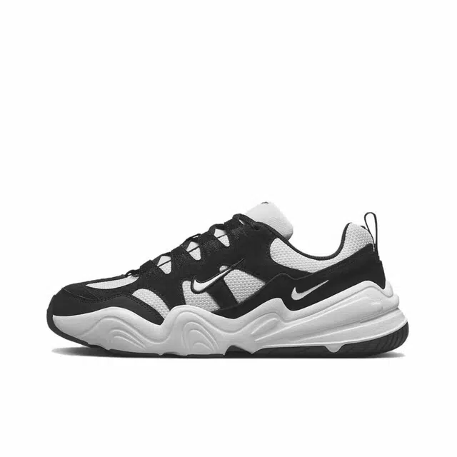 Nike Tech Hera