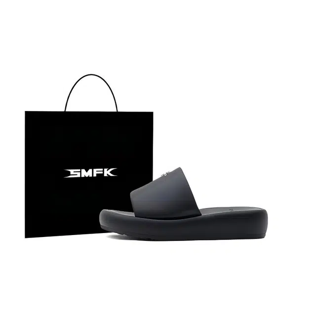 SMFK COMPASS BADGE