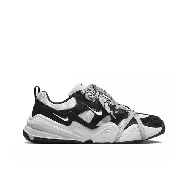 Nike Tech Hera