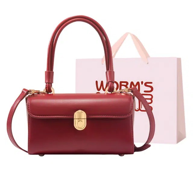 WORM'S HOME PU