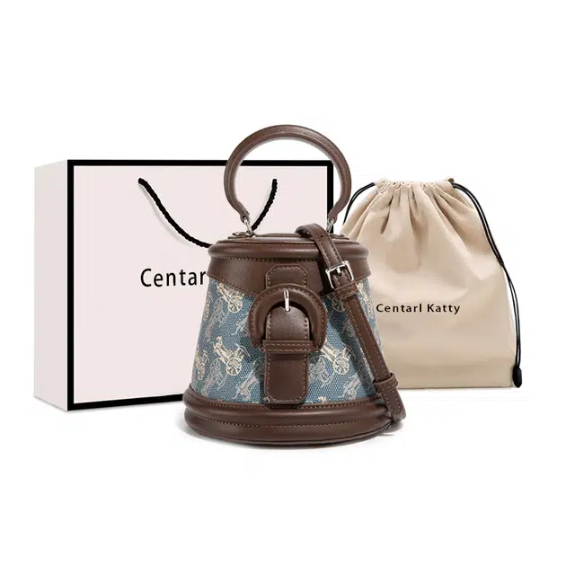 CentarlKatty