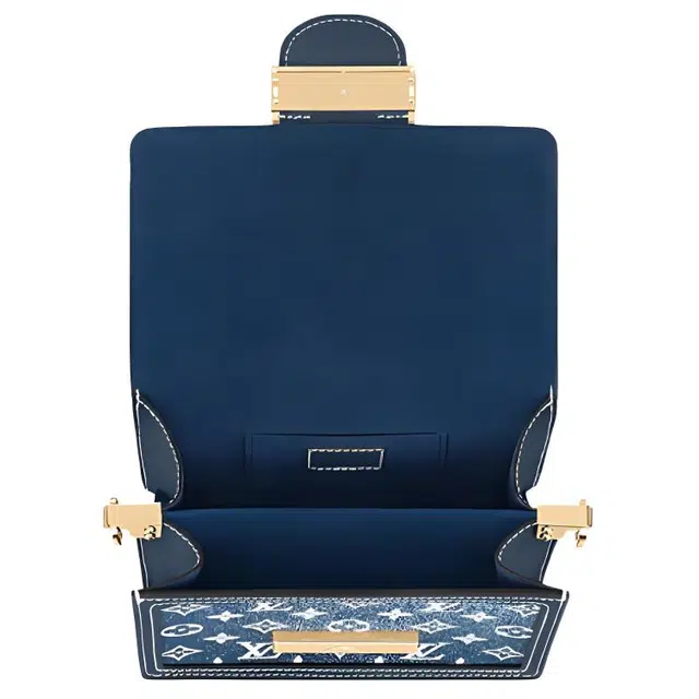 LOUIS VUITTON Dauphine