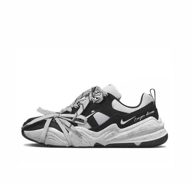 Nike Tech Hera