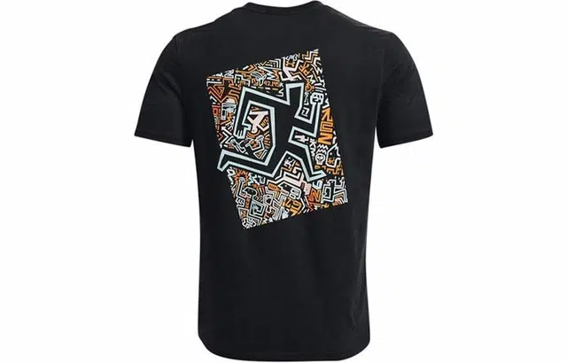 Under Armour T