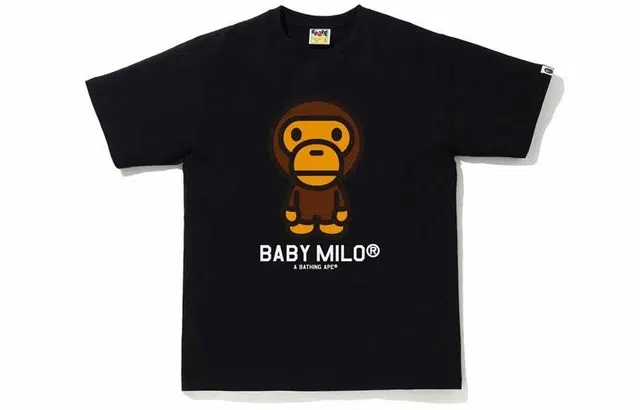 A BATHING APE T
