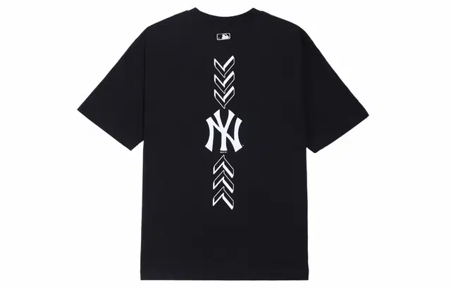 MLB T