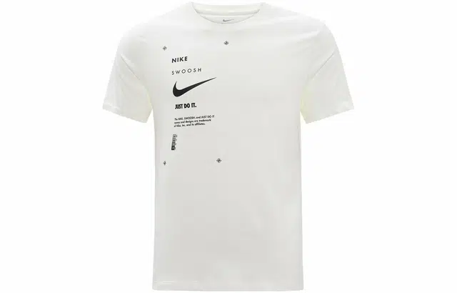 Nike Sportswear Swoosh Club T